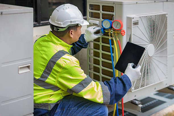 Professional Hvac technician working in Commerce, OK